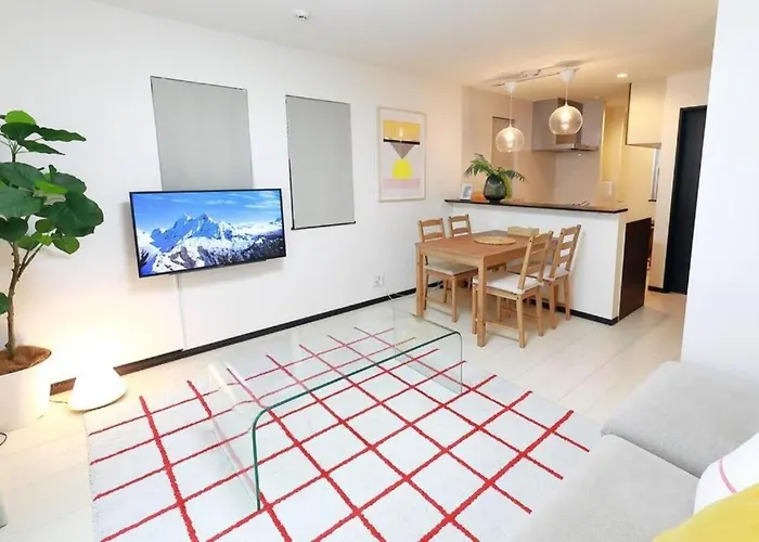 Naka House